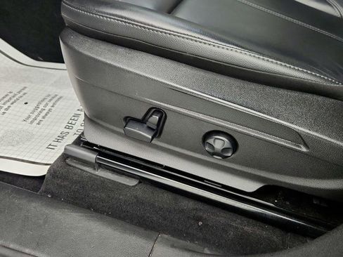 Used 2022 Alfa Romeo Stelvio Sprint image 11