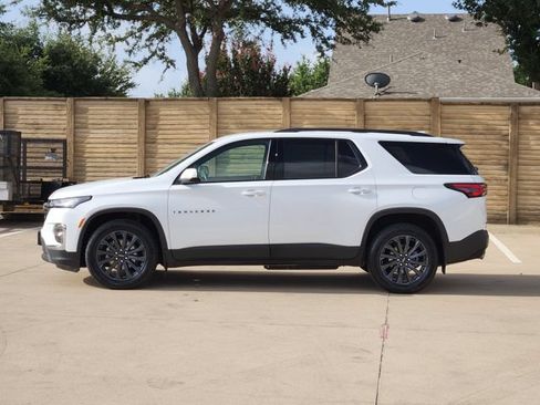 Used 2022 Chevrolet Traverse RS FWD image 13