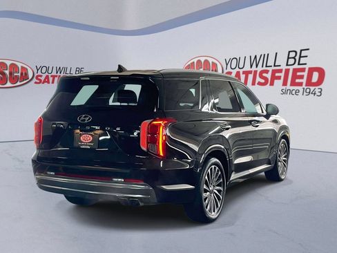 Used 2023 Hyundai Palisade Calligraphy w/ Cargo Package AWD/4WD image 6