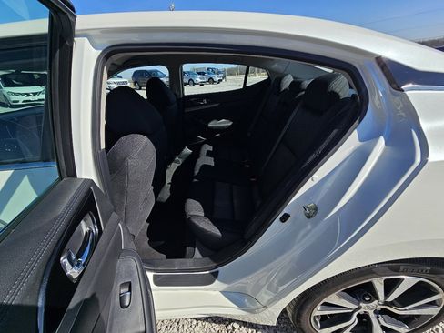 Used 2017 Nissan Maxima 3.5 S image 18