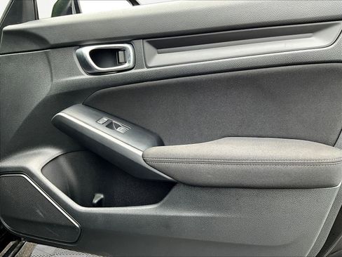 Used 2025 Honda Civic LX image 27