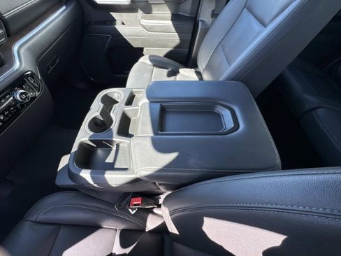 Used 2025 GMC Sierra 1500 SLT image 25