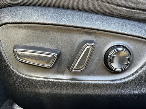 Used 2024 Toyota RAV4 XLE image 24