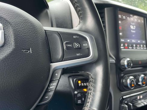 Used 2021 RAM 1500 Big Horn AWD/4WD image 25