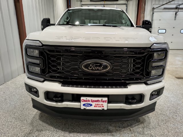 New 2026 Ford F350 Lariat w/ Black Appearance Package AWD/4WD image 4