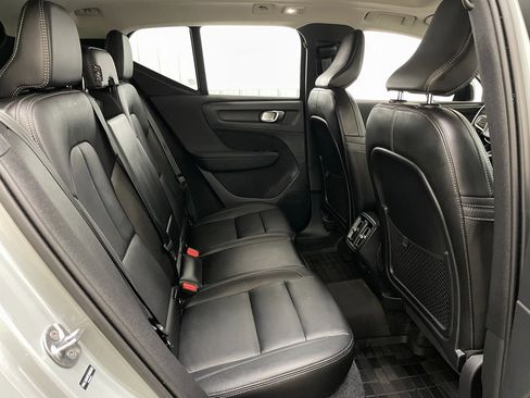 Used 2026 Volvo XC40 B5 Plus w/ Protection Package Premier image 43