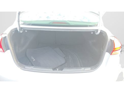 Used 2017 Kia Forte LX FWD image 9