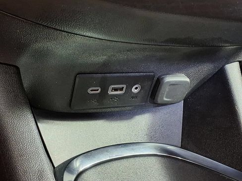 Used 2024 Chevrolet Malibu LT FWD image 21