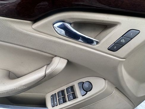 Used 2009 Cadillac CTS 3.6 AWD image 10