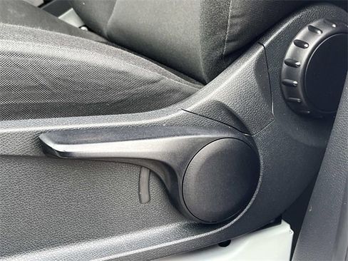 Used 2024 Mercedes-Benz Sprinter 2500 image 21