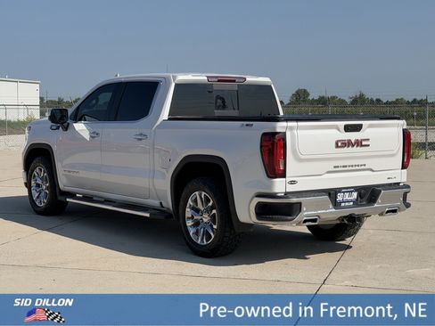 Certified 2024 GMC Sierra 1500 SLT w/ SLT Premium Plus Package AWD/4WD image 7