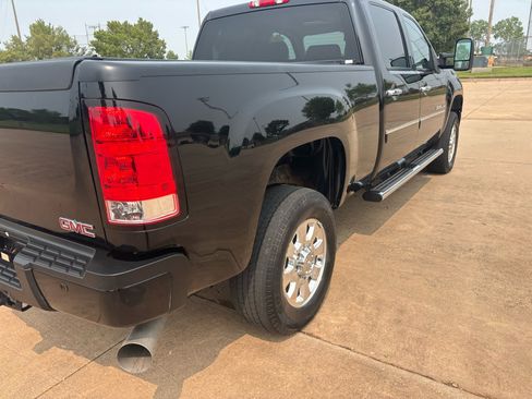 Used 2013 GMC Sierra 2500 Denali image 45
