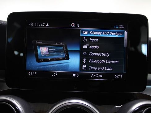 Used 2019 Mercedes-Benz C 300 Sedan image 43