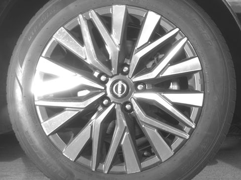 Used 2025 Nissan Altima 2.5 SV image 13