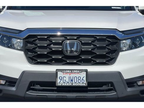 Used 2023 Honda Passport EX-L image 13
