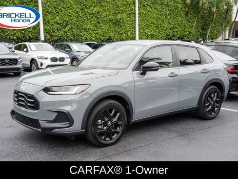 Used 2025 Honda HR-V Sport image 1