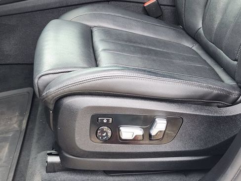 Used 2019 BMW X7 xDrive50i w/ Premium Package AWD/4WD image 24