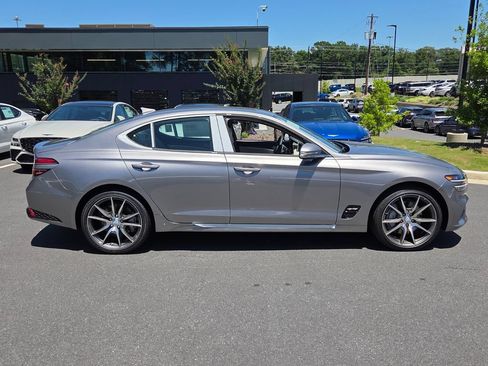 New 2026 Genesis G70 2.5T RWD image 6