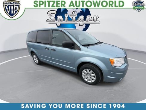 Used 2008 Chrysler Town & Country LX w/ Entertainment Group #1 image 2