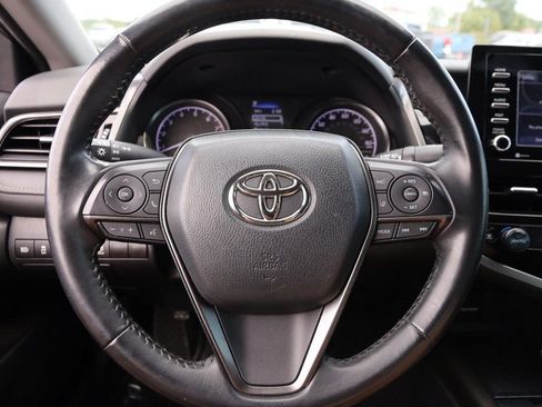 Used 2023 Toyota Camry SE w/ Convenience Package FWD image 10