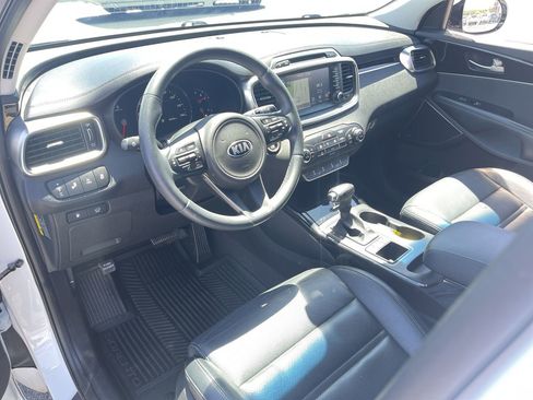 Used 2018 Kia Sorento SX FWD image 10