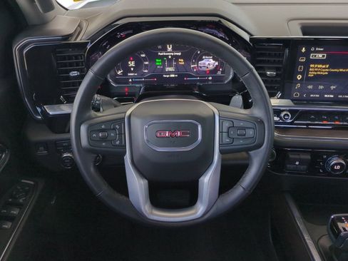 Used 2024 GMC Sierra 1500 SLT w/ SLT Premium Plus Package AWD/4WD image 15