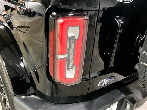 Certified 2023 Ford Bronco Outer Banks image 8