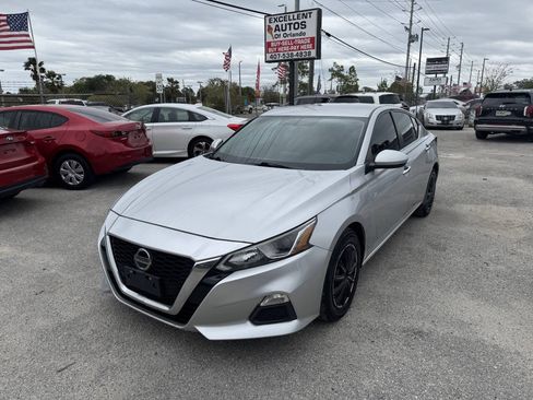 Used 2019 Nissan Altima 2.5 S FWD image 1
