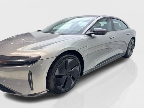 Used 2024 Lucid Air Touring AWD/4WD image 11