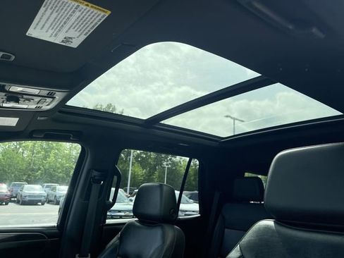 Certified 2021 Chevrolet Tahoe Z71 w/ Luxury Package AWD/4WD image 19