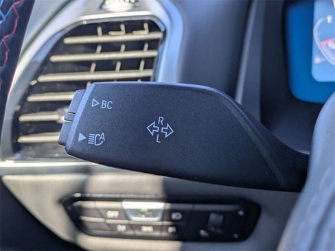 Used 2024 BMW M850i xDrive M850i xDrive image 25