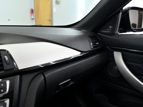 Used 2014 BMW 435i Convertible image 34