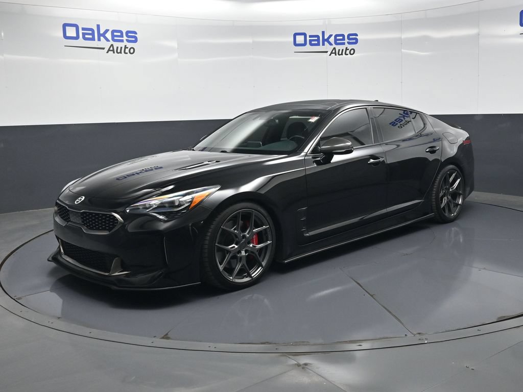 Used 2019 Kia Stinger GT1 AWD/4WD image 3