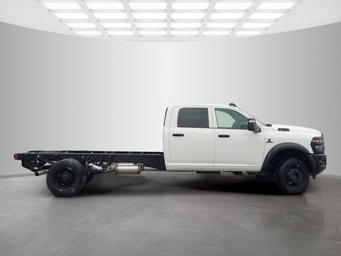 New 2026 RAM 5500 Tradesman image 3