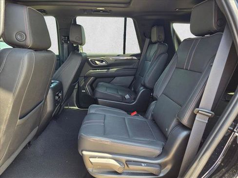 Used 2023 Chevrolet Tahoe RST w/ Luxury Package RWD image 16