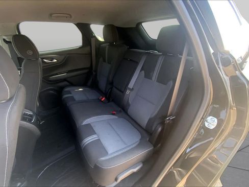 Used 2024 Chevrolet Blazer LT w/ Convenience Package FWD image 21