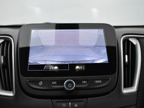 Used 2021 Chevrolet Malibu LS image 19