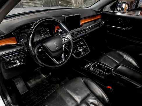 Used 2020 Lincoln Corsair Reserve w/ Equipment Group 201A image 3