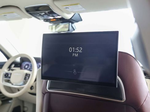 New 2024 Land Rover Range Rover SV AWD/4WD image 22