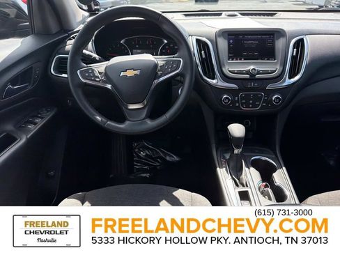 Used 2024 Chevrolet Equinox LT FWD image 19