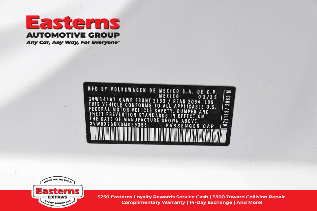 Used 2025 Volkswagen Jetta Sport FWD image 35