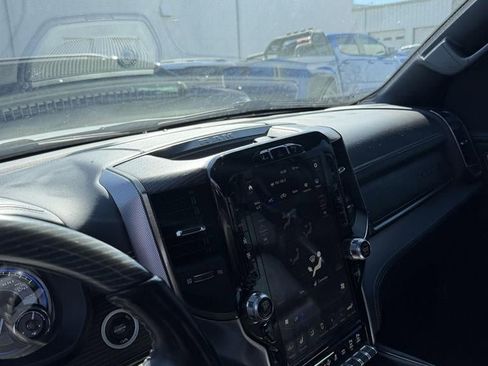 Used 2019 RAM 1500 Limited image 10