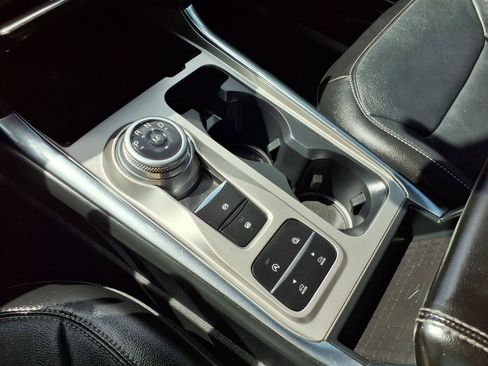 Used 2020 Ford Explorer Limited RWD image 22