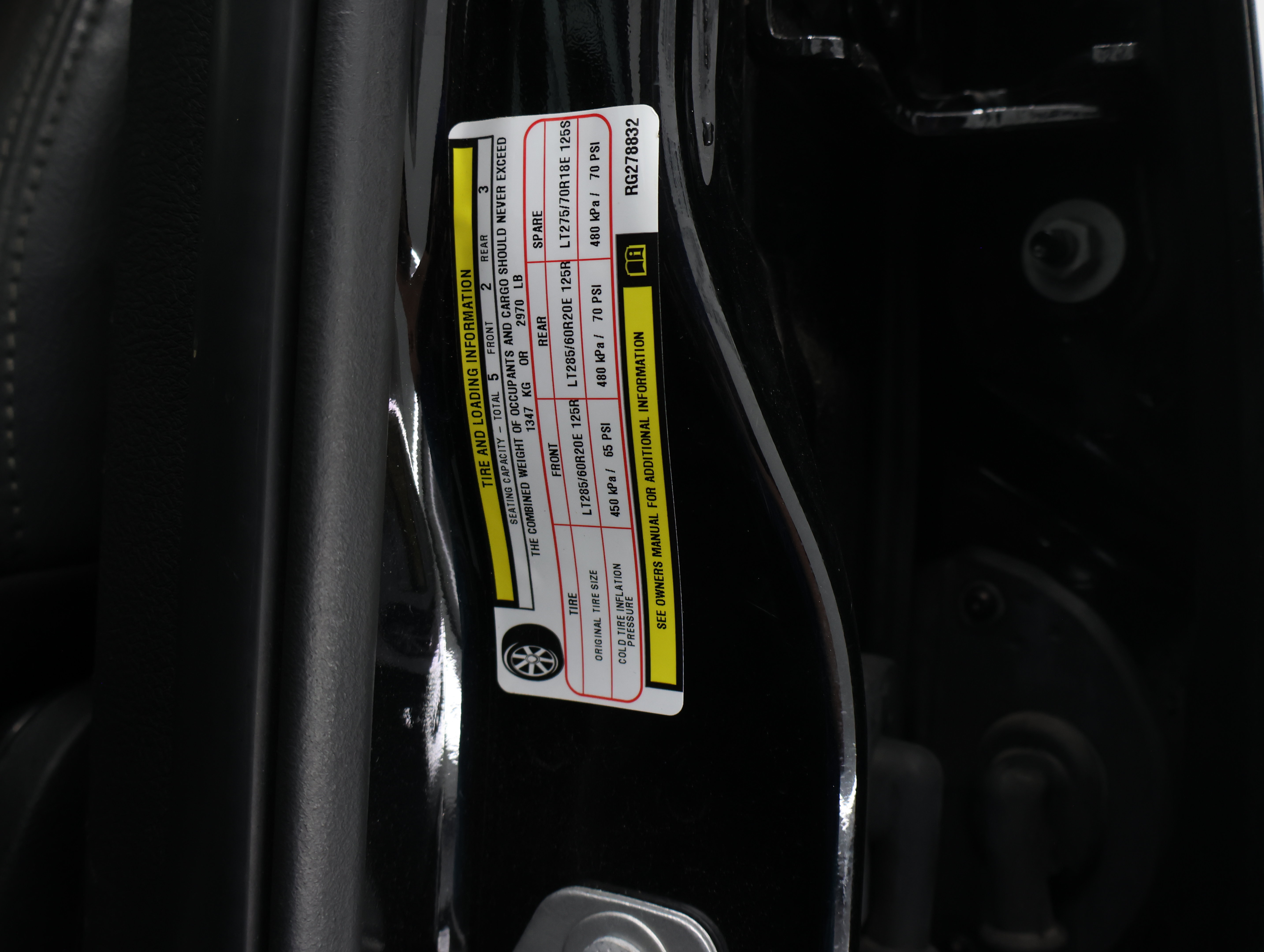 Used 2024 RAM 2500 Big Horn w/ Night Edition AWD/4WD image 67