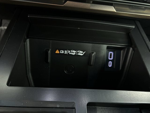 Certified 2025 GMC Hummer EV 3X w/ Extreme Off-Road Package AWD/4WD image 36