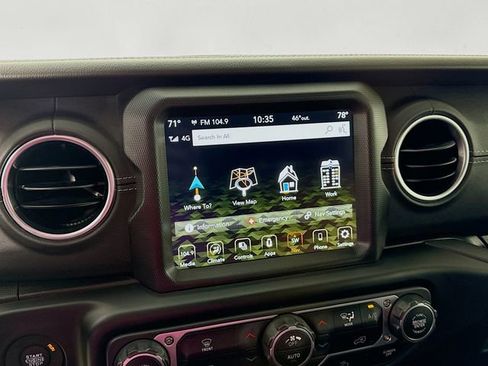 Used 2022 Jeep Wrangler Unlimited Sahara image 13