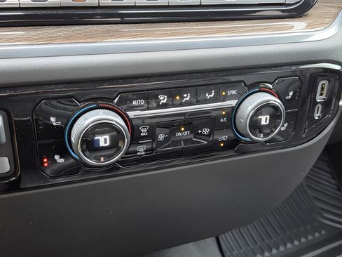 Used 2023 Chevrolet Silverado 1500 LT w/ All Star Edition Plus image 23