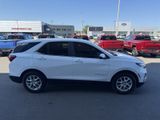 Used 2023 Chevrolet Equinox LT image 5