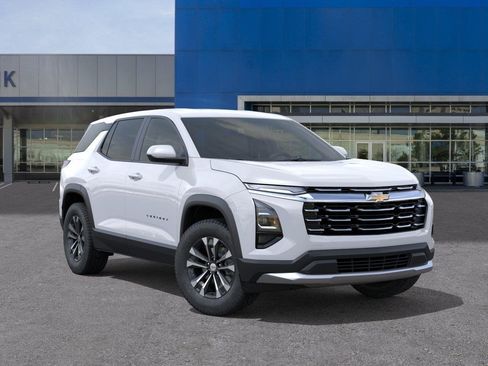 New 2027 Chevrolet Equinox LT FWD image 7
