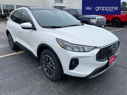 New 2026 Ford Escape SE